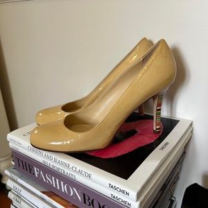 unique vintage Kate Spade heels! 🍡